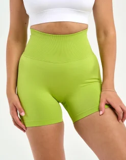 Discount ECHT Arise Seamless Essential Shorts Lime Green