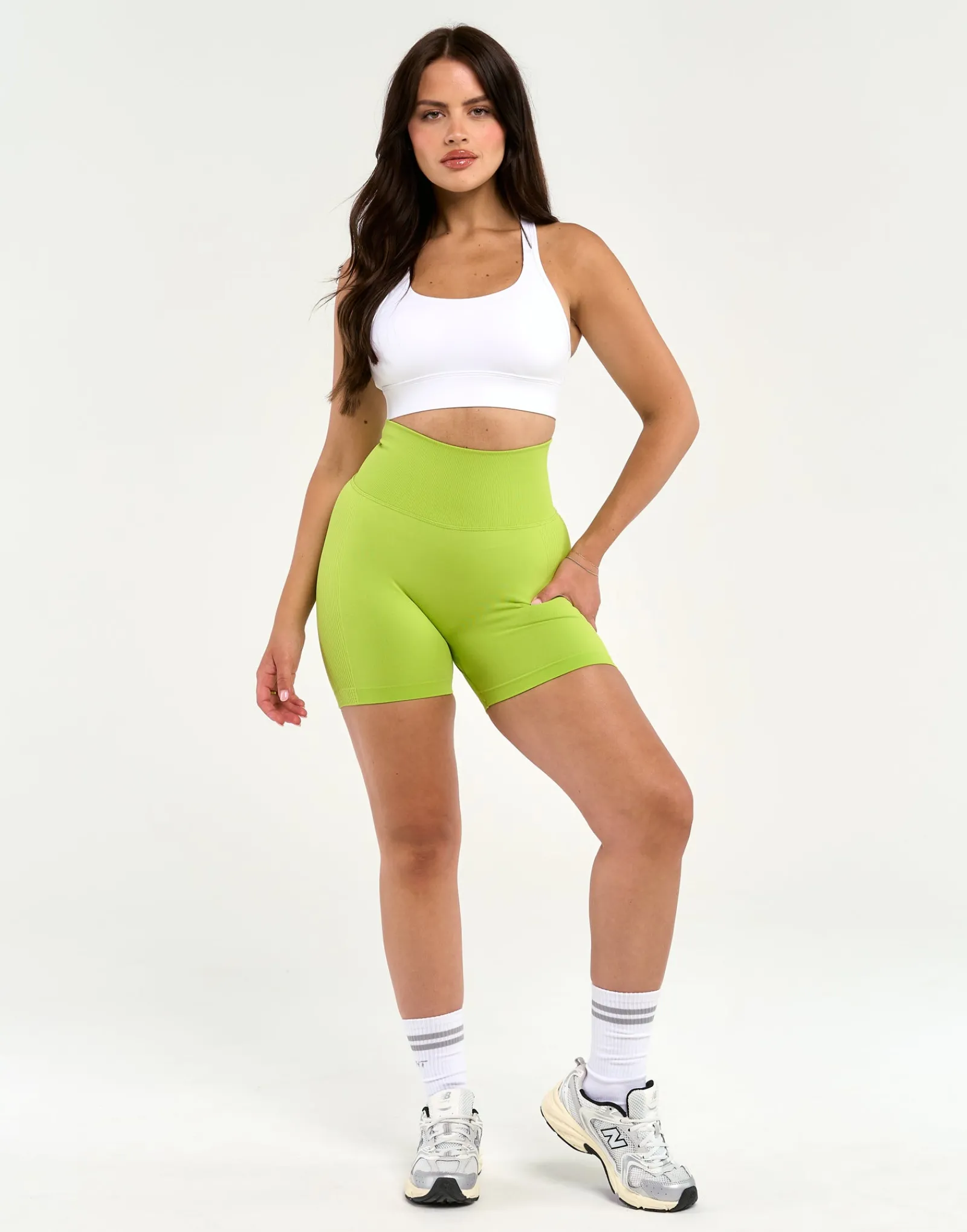Discount ECHT Arise Seamless Essential Shorts Lime Green