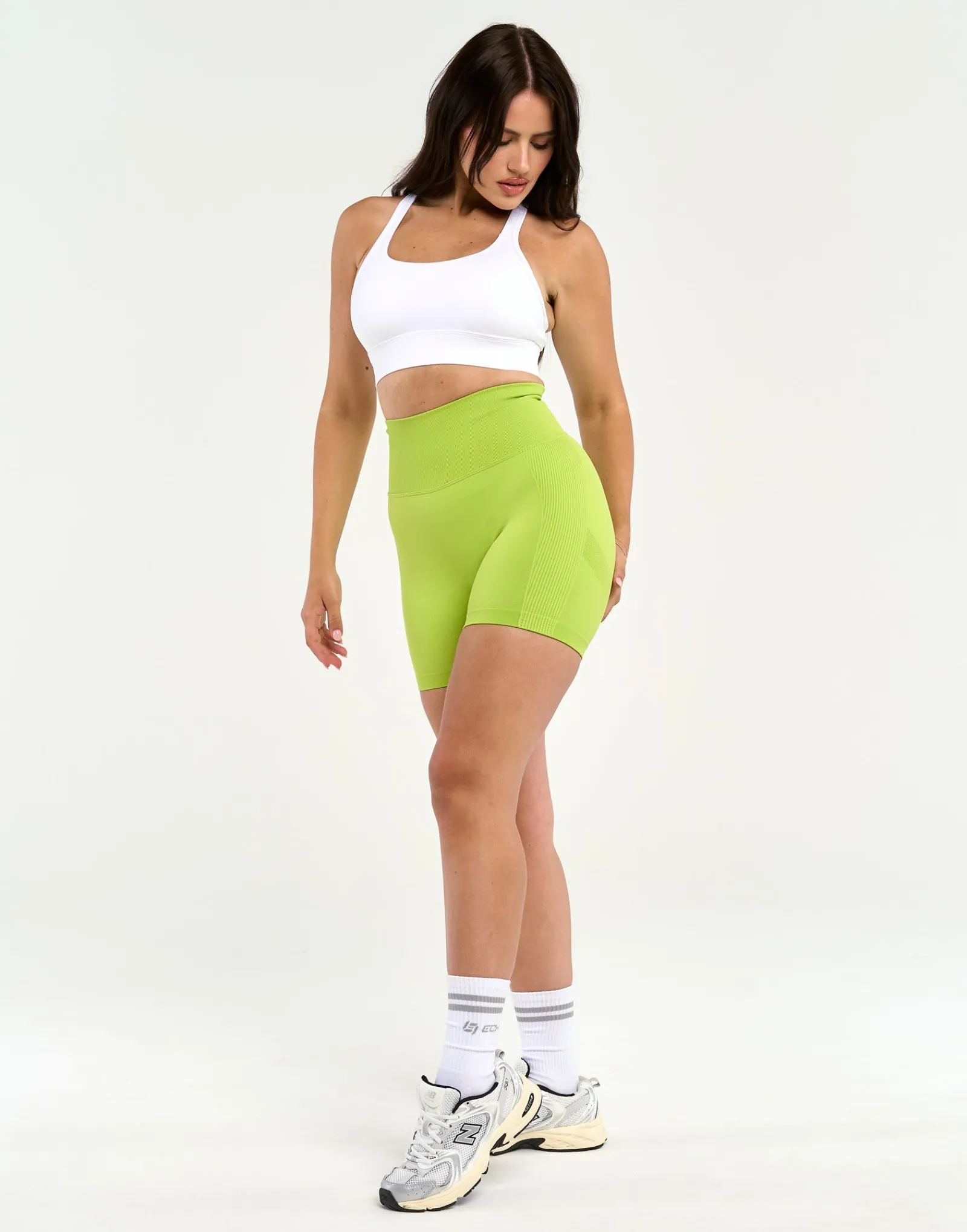 Discount ECHT Arise Seamless Essential Shorts Lime Green