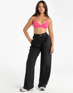 New ECHT Elemental Crossover Bralette Pink