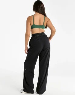 New ECHT Elemental Triangle Bralette Green