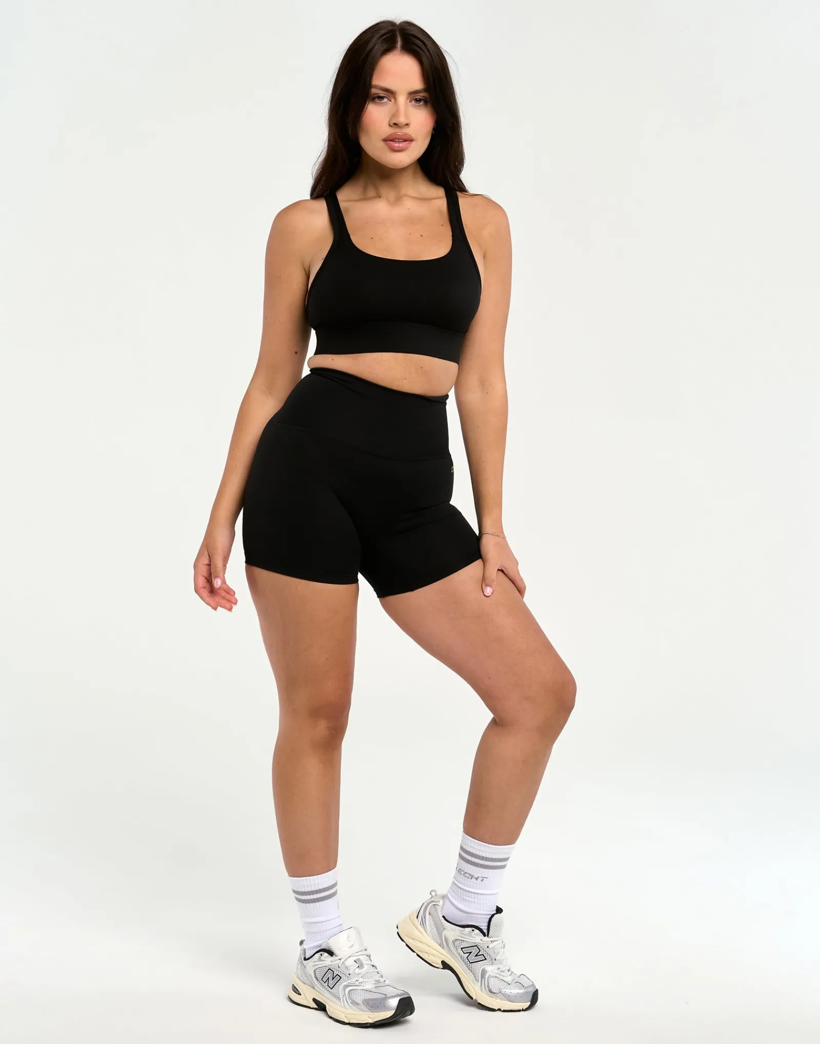 Discount ECHT Essence Sports Bra V2 Black