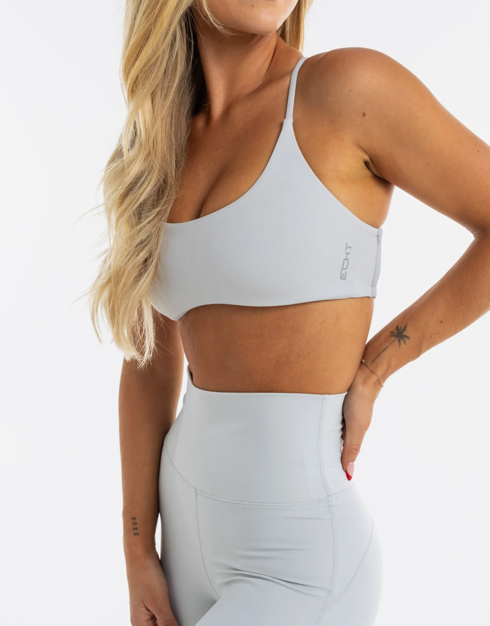 Discount ECHT Expel Sports Bra Micro Grey