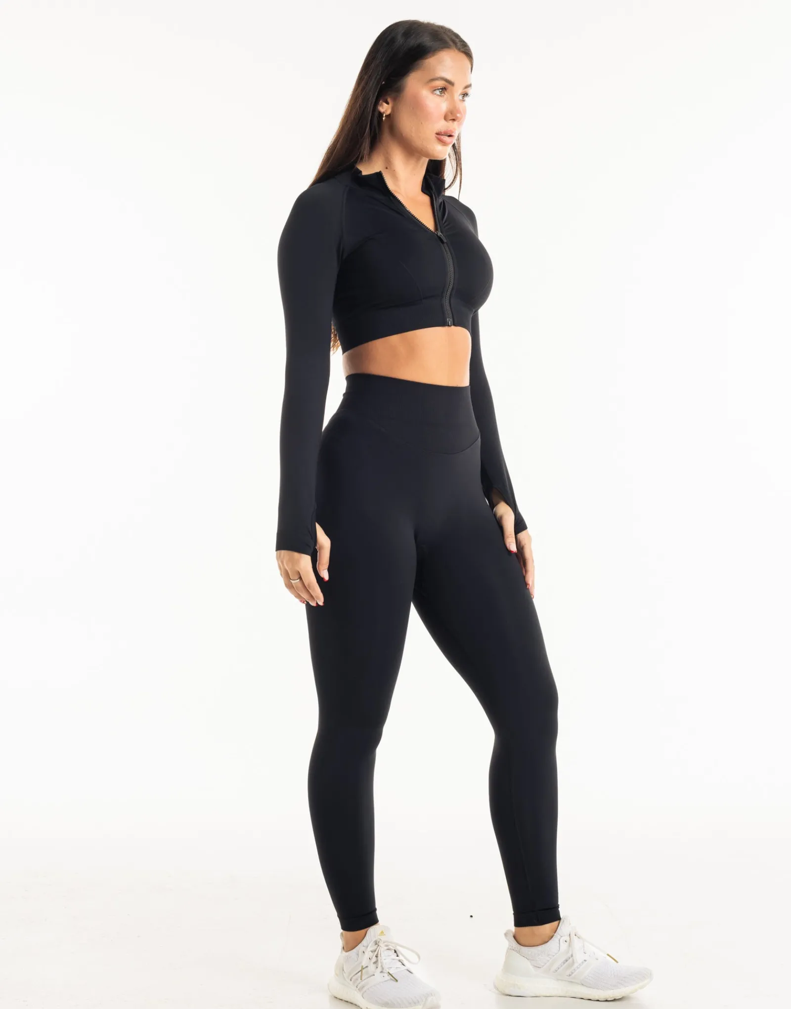 Hot ECHT League Cropped Zip-Up Black