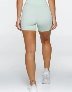 Clearance ECHT Relentless Shorts Cameo Green
