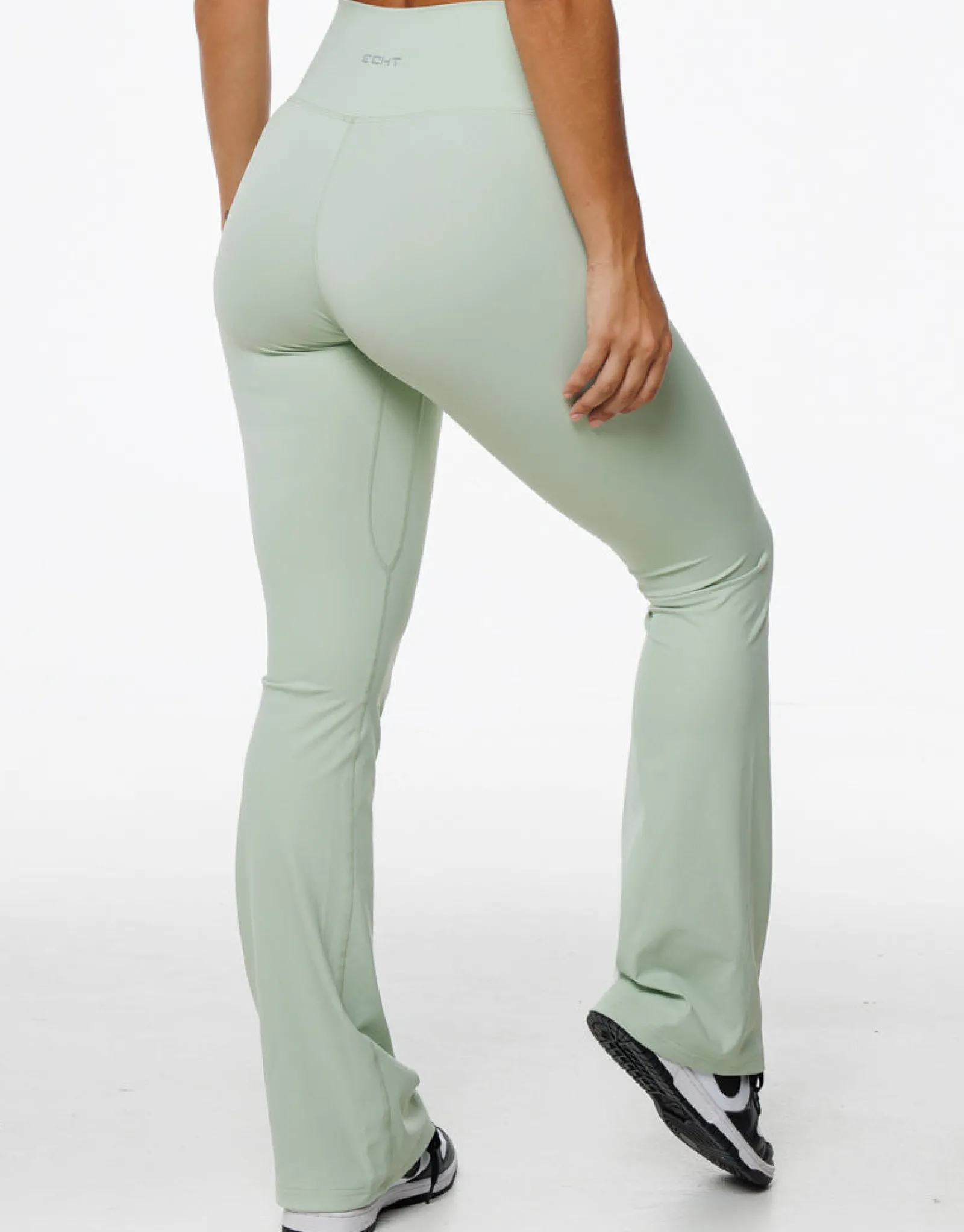 Clearance ECHT Storm Flare Leggings Sage