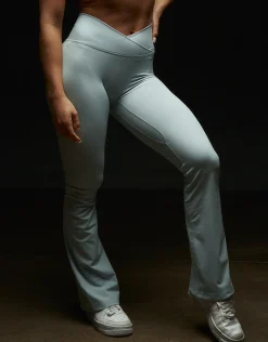 Best ECHT Storm Flare Leggings Ether Blue